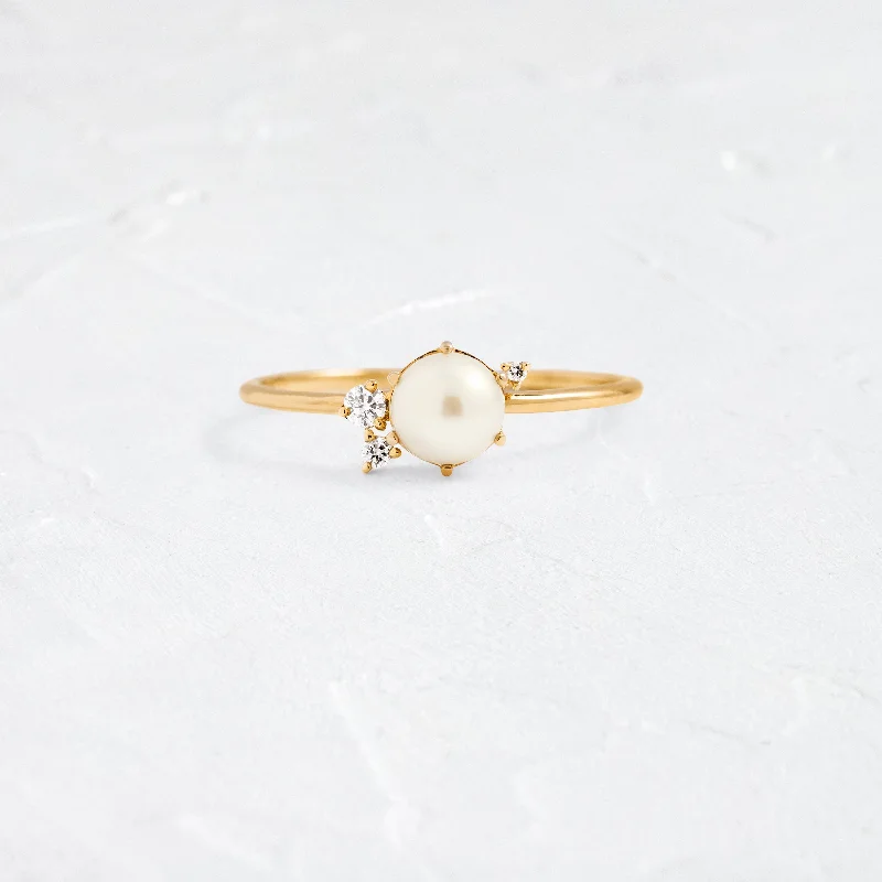 Pearl Flurry Ring