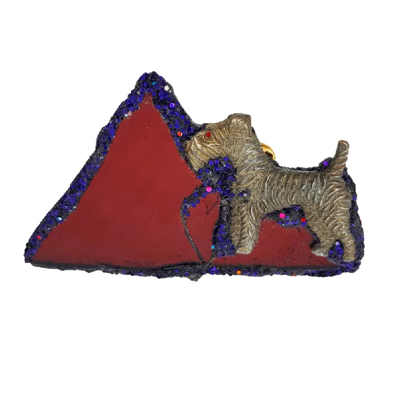 DOG AND MOUNTAIN BROOCH - CLIMB EVERY MOUNTAIN